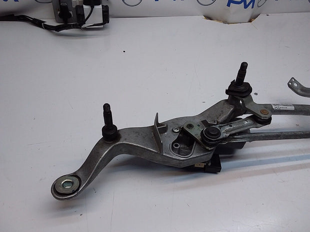 MERCEDES E-CLASS C238 2014-2018 FRONT WIPER MOTOR AND LINKAGE A2388209300FM00194