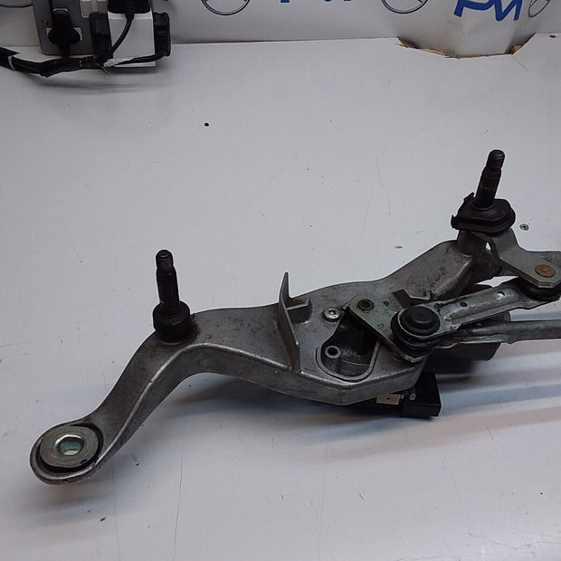 MERCEDES E-CLASS C238 2014-2018 FRONT WIPER MOTOR AND LINKAGE A2388209300FM00194