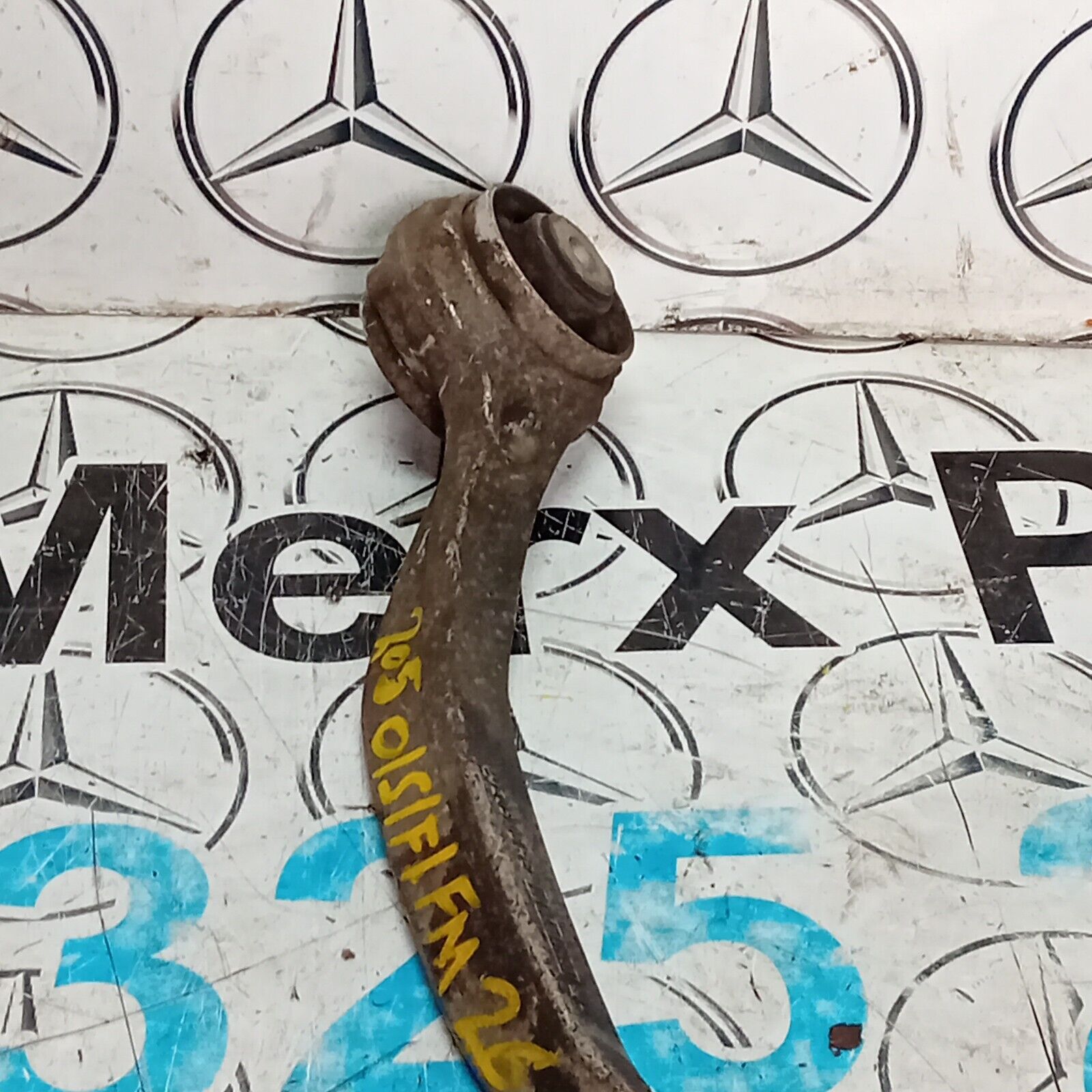 MERCEDES C-CLASS  W205 2014-2021 FRONT RIGHT SIDE WISHBONE CONTROL ARM FMW26