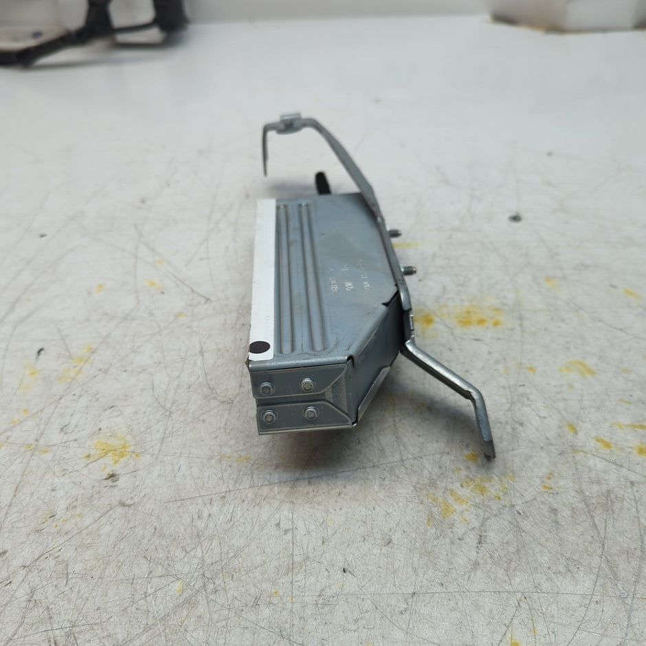 MERCEDES  S-CLASS W222 PASSENGER REAR SIDE  AIRBAG MODULE A2228604302 FM001422