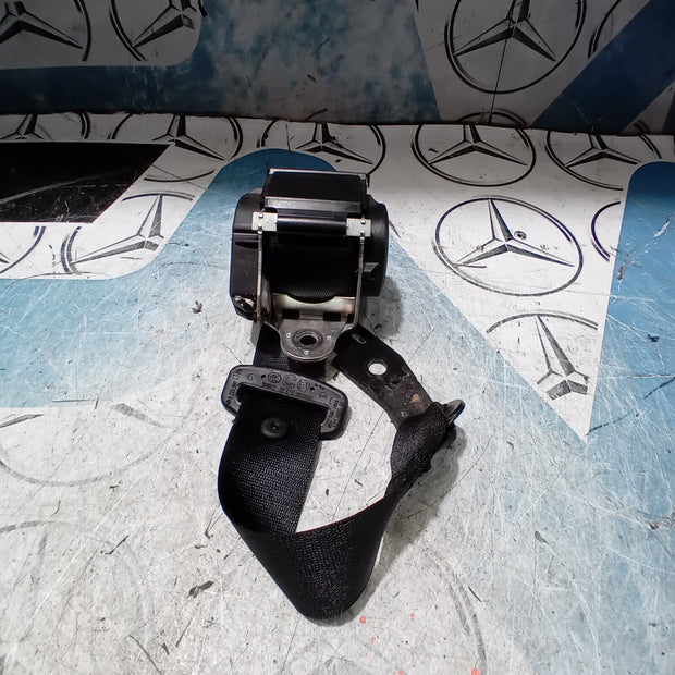 MERCEDES BENZ E CLASS W213 SALOON 2016-2021 REAR CENTRE SEAT BELT A2138601385