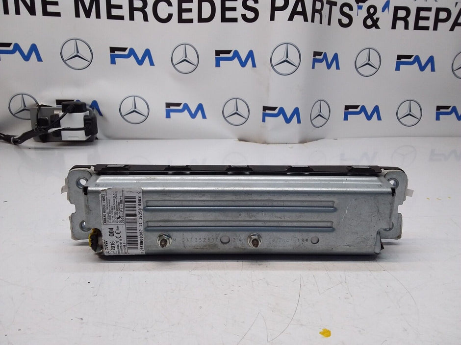 2016 MERCEDES BENZ C-CLASS W205 DRIVER SIDE KNEE AIRBAG A2058600302 FM00335
