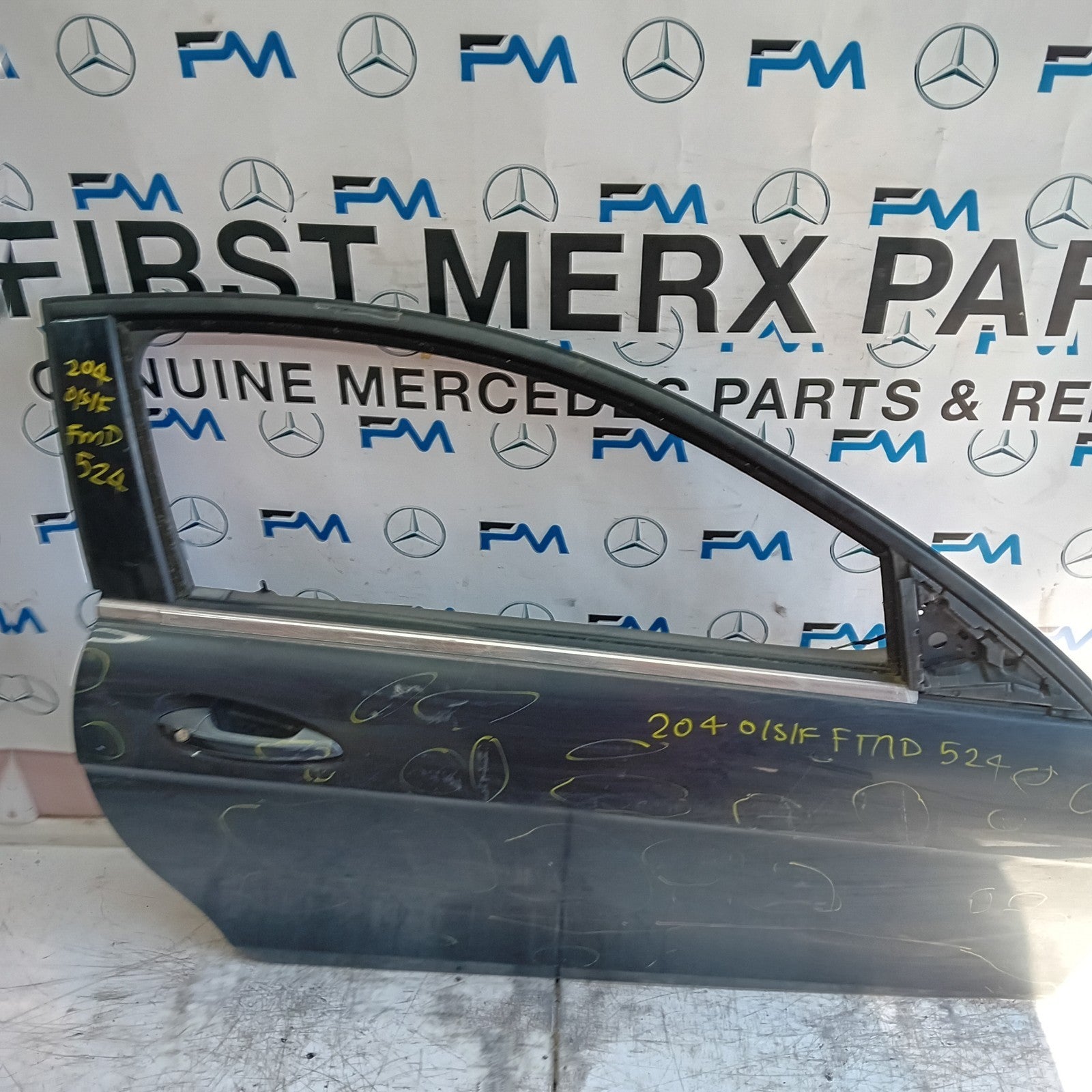 MERCEDES BENZ C-CLASS W212 DRIVER FRONT DOOR OSF 2012 GREY FMD524