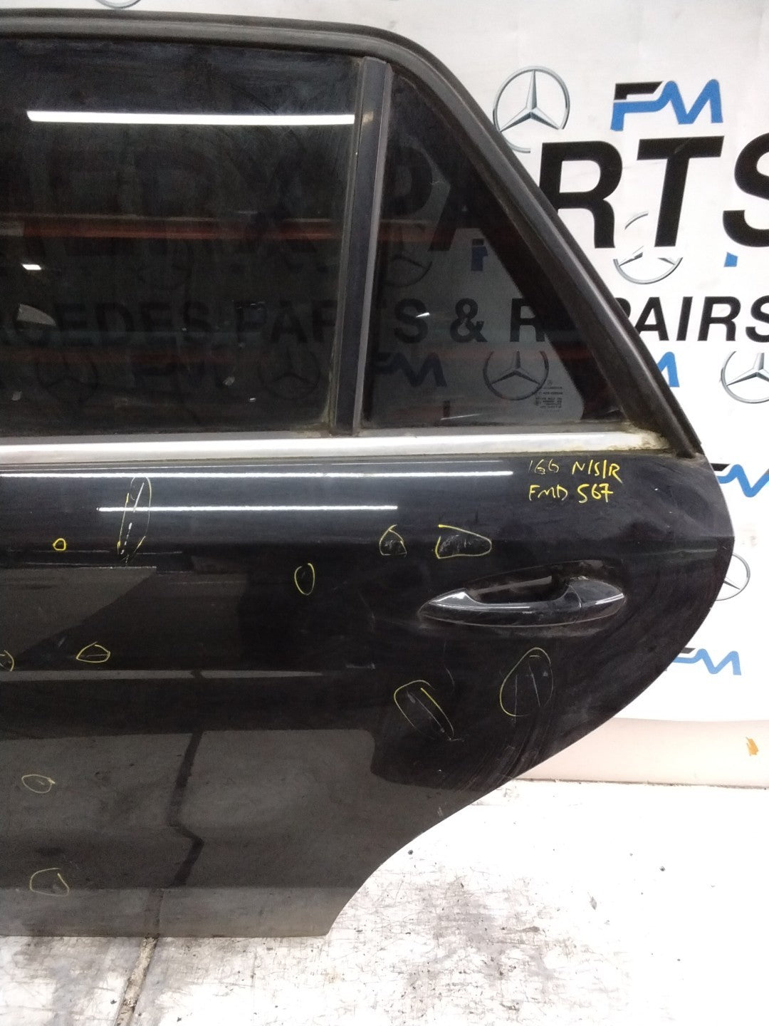 MERCEDES BENZ  M-CLASS W166  PASSENGER REAR DOOR NSR  BLACK 2011-15  FMD567