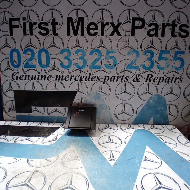 MERCEDES E CLASS CENTRE CONSOLE STORAGE ASHTRAY A2126803850 W212 2012