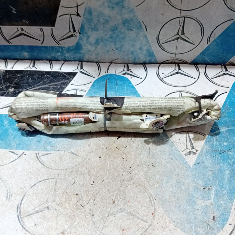 MERCEDES CLA CURTAIN AIBAG ROOF LEFT PASSENG SIDE MK19 (24) 2013-2019 1178601102