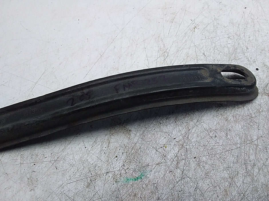 MERCEDES C-CLS W205 FRONT BUMPER CRASH BAR BRACKET A2056282000 FMR257