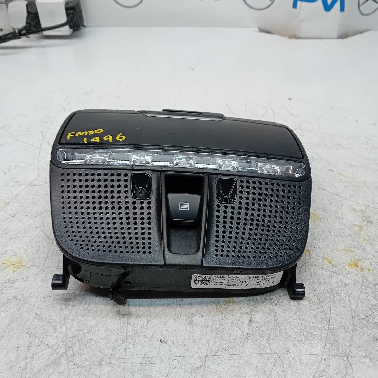 MERCEDES BENZ  GLC W253 MHEV INTERIOR LIGHT A0009008407 2016 ON FM001496