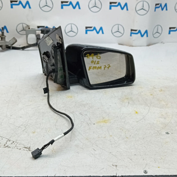 MERCEDES B-CLASS W246 DRIVER WING MIRROR IS BLACK A2468103016 FMM77