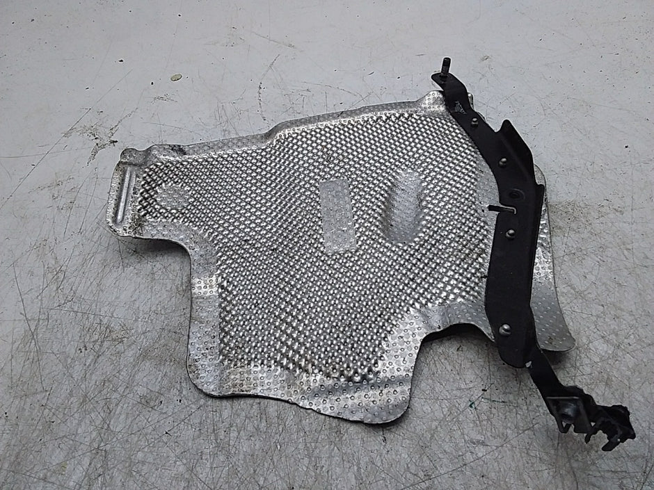 MERCEDES E-CLASS W213 HEAT INSULATION PLATE A2136801305 FMR277