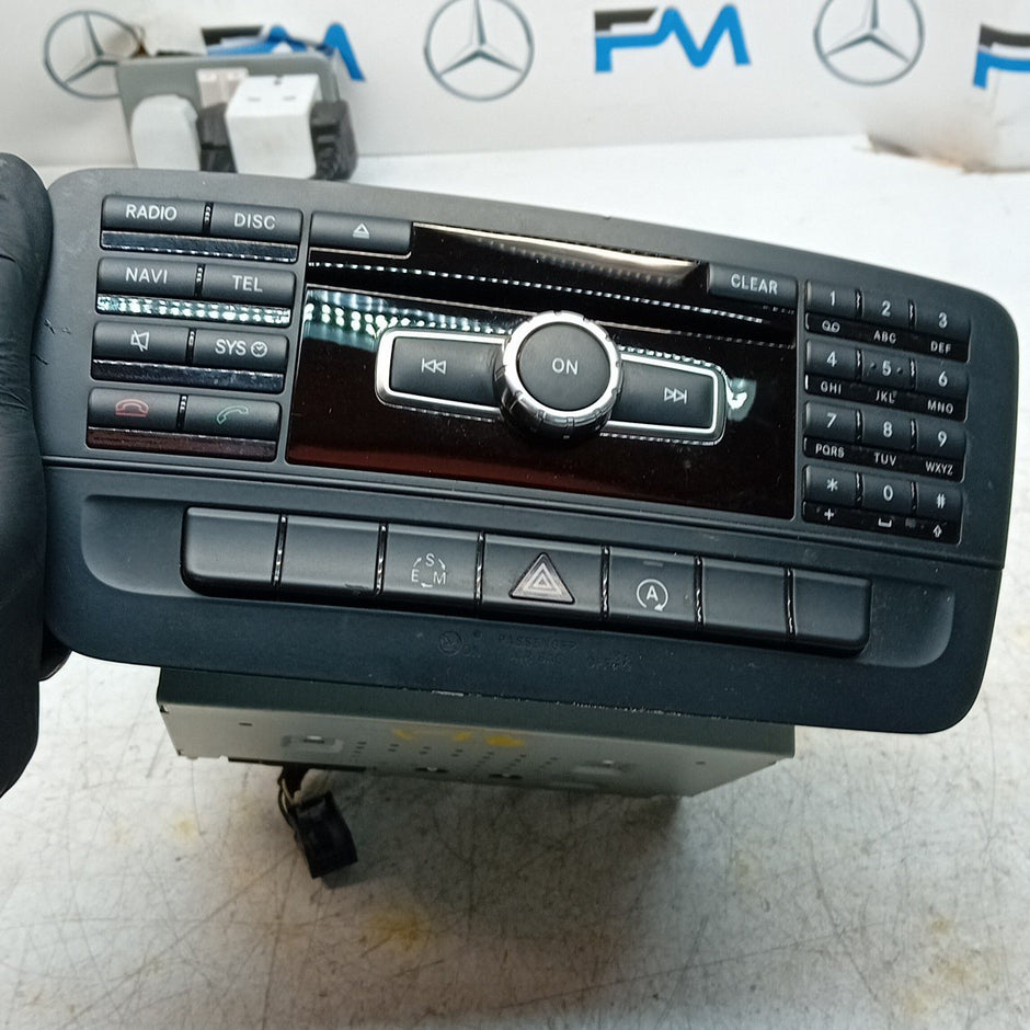 MERCEDES B-CLASS W246 STEREO SAT NAV SYSTEM A2469000516 2012-2019 FM001511