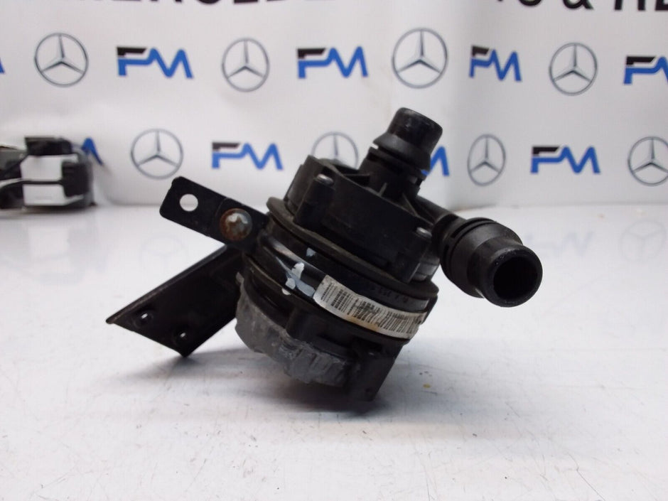 MERCEDES E-CLASS W213 ELECTRIC COOLER WATER PUMP A2135012320 FM00402