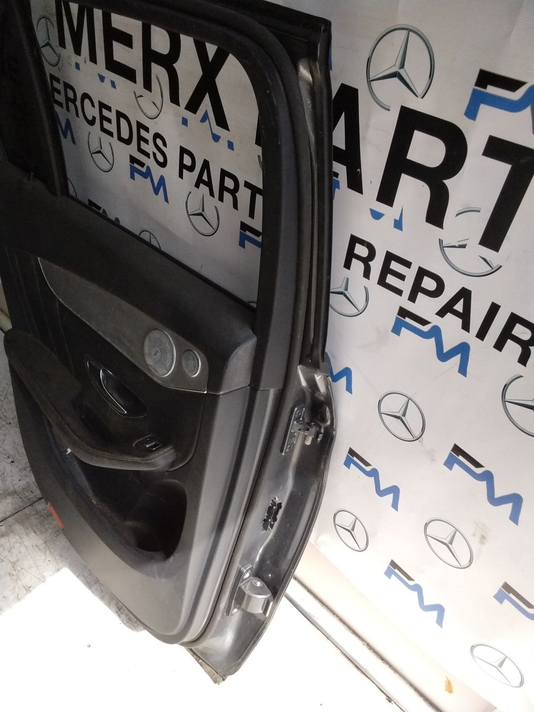 MERCEDES GLC W253 PASSENGER REAR DOOR NSR GREY 2016 ON COMPLETE FMD309
