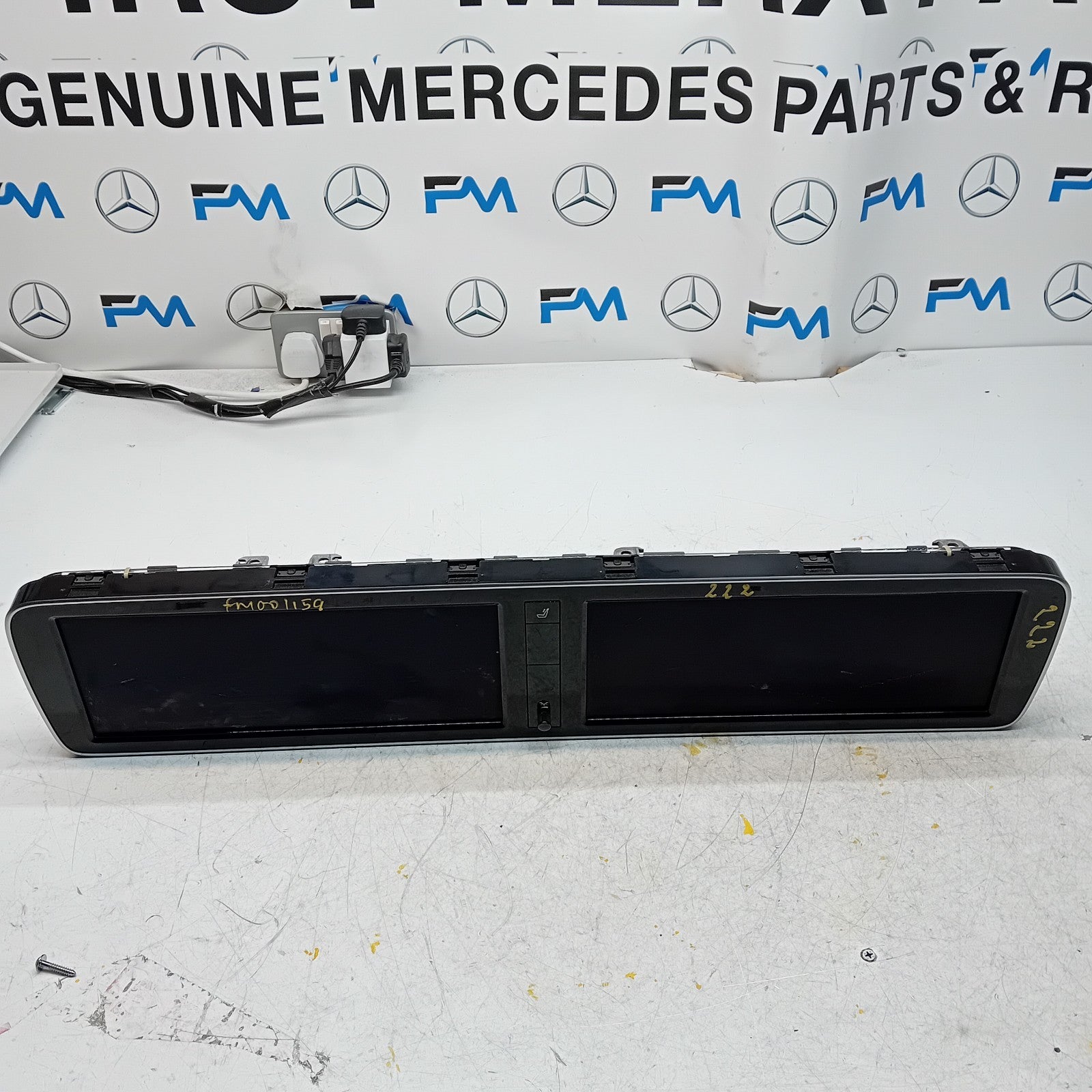 MERCEDES S-CLASS W222 DISPLAY SCREEN A2229007611 A2229005712 2016 FM001159