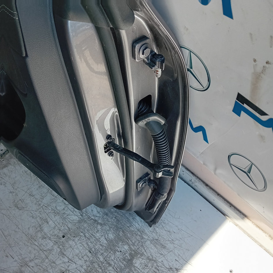 MERCEDES CLA W118 PASSENGER REAR DOOR NSR 2019 GREY COMPLETE FMD491