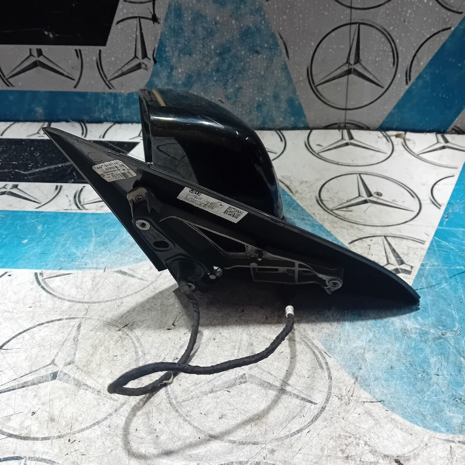 GENUINE MERCEDES A-CLASS W176 2015-2018 LEFT PASSENGER SIDE WING MIRROR FRAME