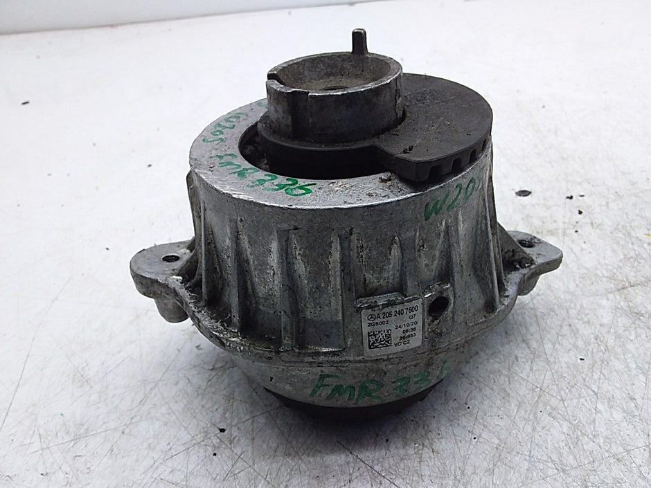 MERCEDES BENZ  C-CLASS W205  ENGINE MOUNT LEFT NS A2532407600 FMR336