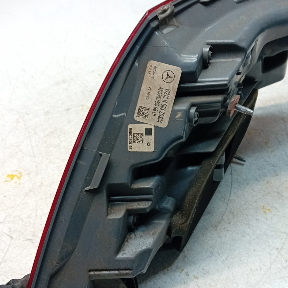 MERCEDES E-CLASS W213 PASSENGER LEFT NS REAR TAIL LIGHT A2139067900 FMT253