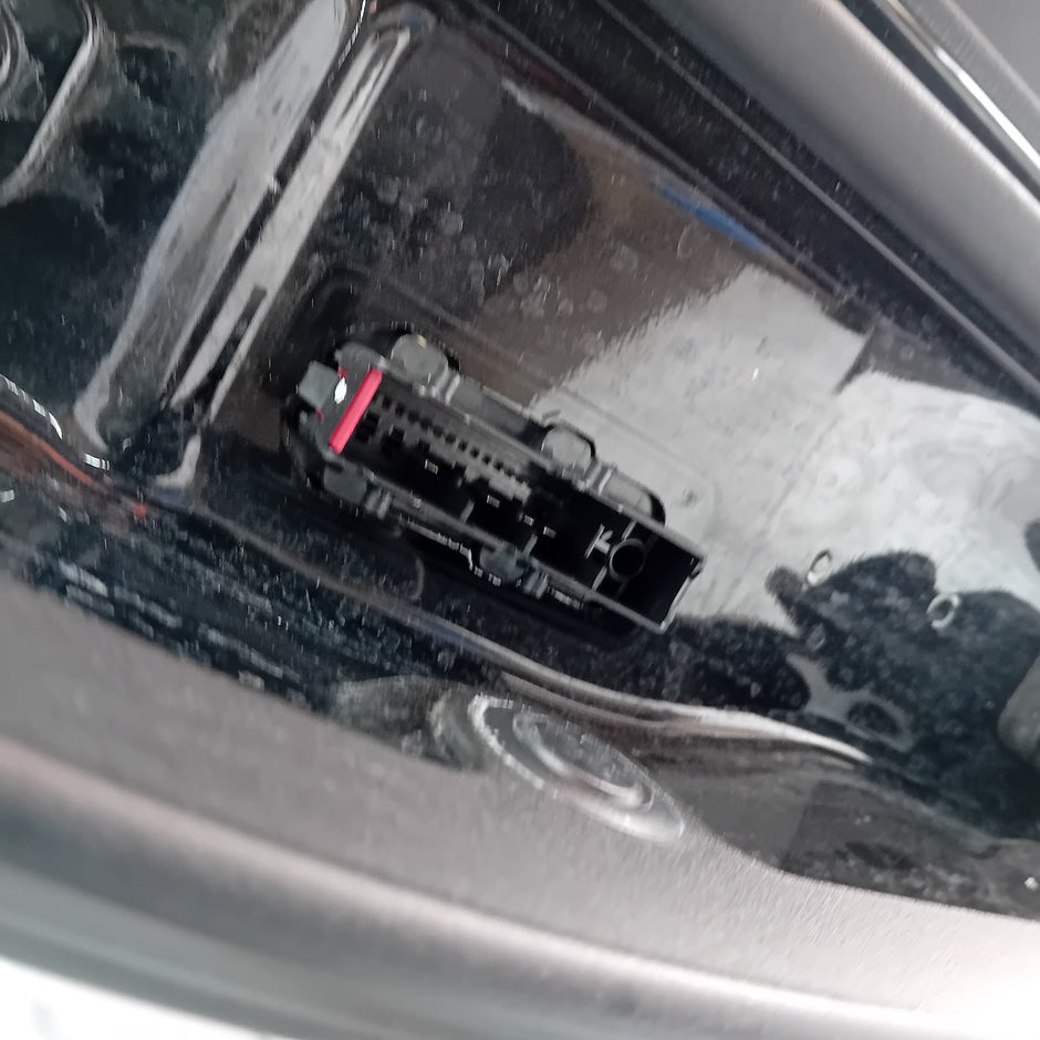 MERCEDES E-CLASS S213 ESTATE DRIVER REAR DOOR OSR BLACK 2016 ON COMPLETE FMD217