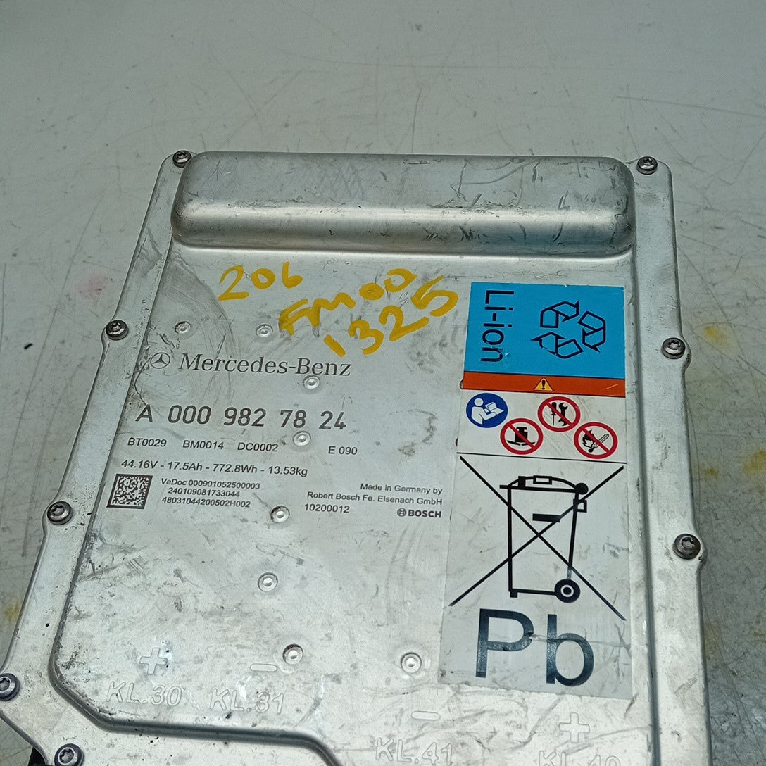 MERCEDES BENZ  C-CLASS W206 HYBRID LION MHEV BATTERY A0009827824 FM001325