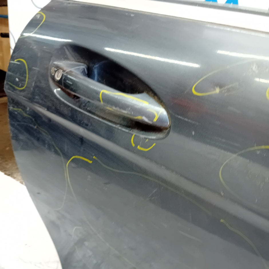 MERCEDES BENZ C-CLASS W212 DRIVER FRONT DOOR OSF 2012 GREY FMD524