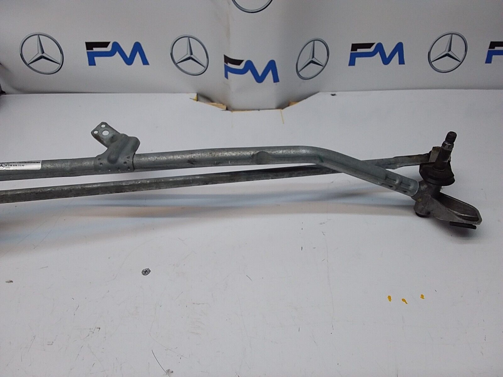 MERCEDES E-CLASS C238 2014-2018 FRONT WIPER MOTOR AND LINKAGE A2388207200FM00196