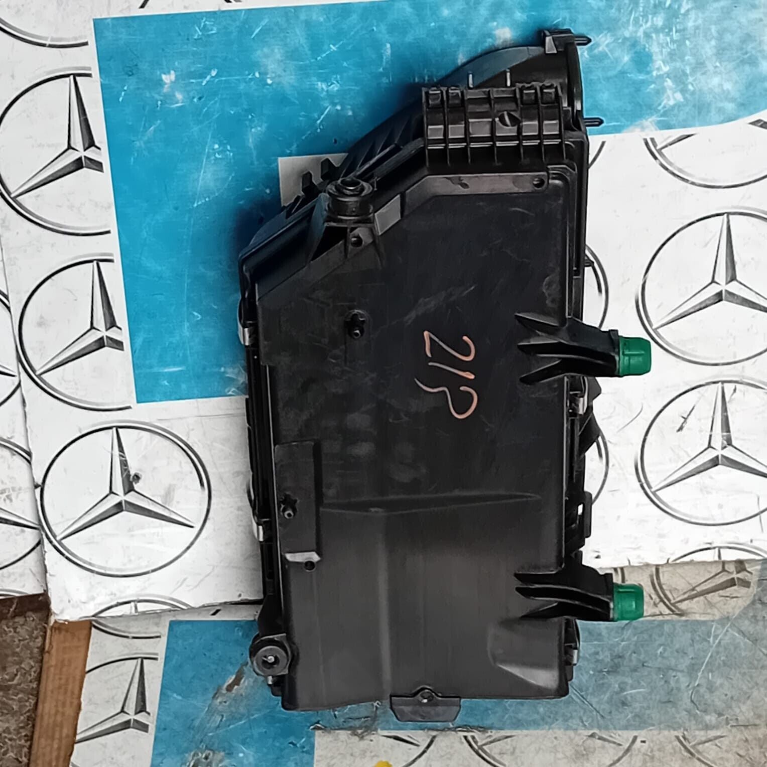 MERCEDES BENZ E CLASS W213 AMG LINE  AIR FILTER BOX AND HOUSING