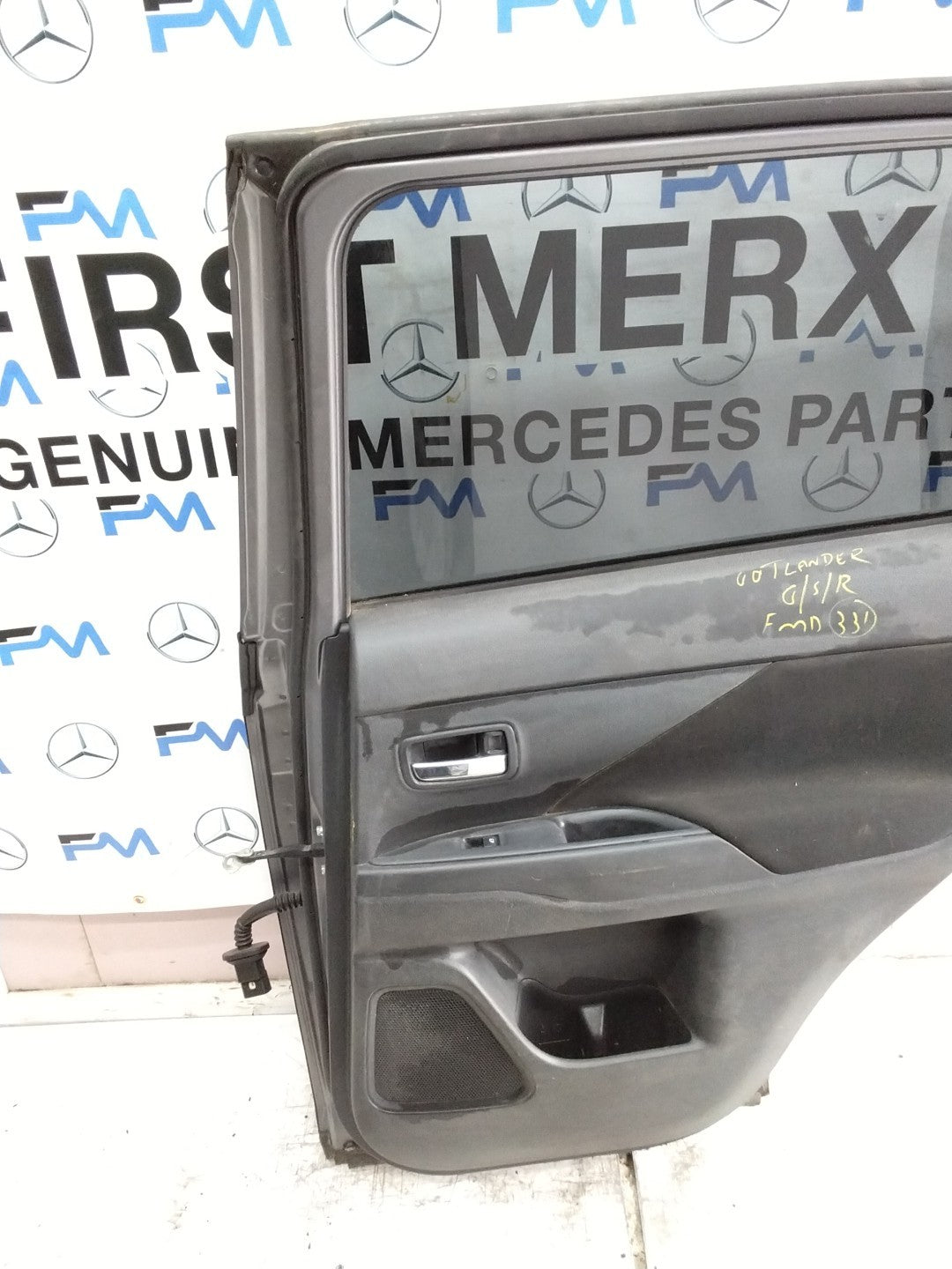 MITSUBISHI OUTLANDER MK3 DRIVER REAR DOOR OSR GREY 2013 COMPLETE FMD331