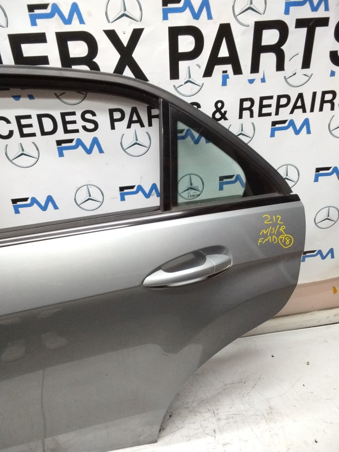 MERCEDES BENZ E-CLASS W212 PASSENGER SIDE REAR DOOR N/S/R COMPLETE SILVER FMD78
