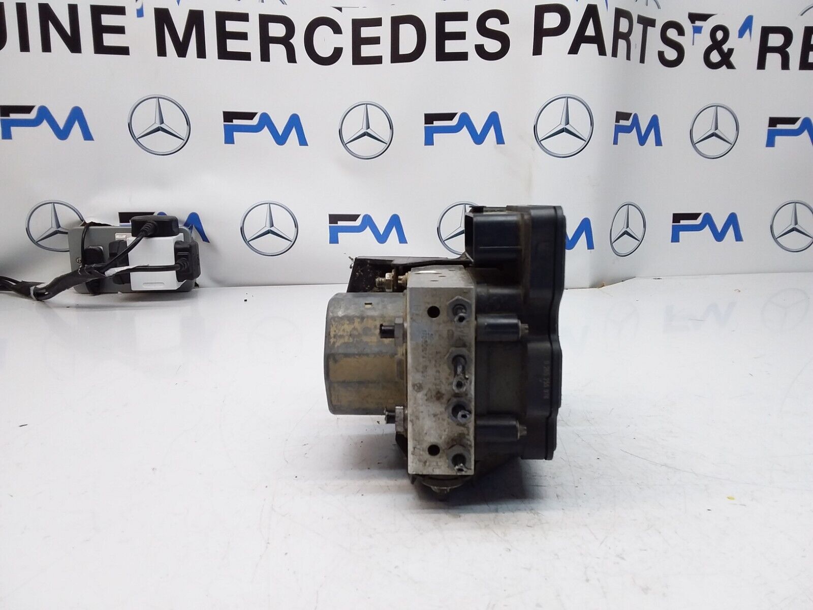 MERCEDES CLA W246 ABS PUMP MODULE CONTROL UNIT A2464300210 FM00435