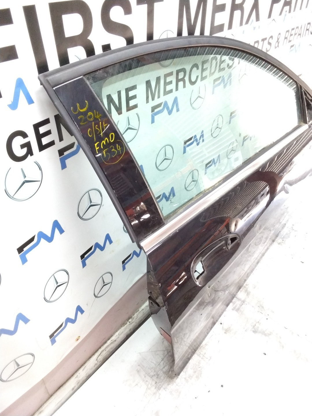MERCEDES C-CLASS W204 SLN DRIVER FRONT DOOR OSF BLACK 2008-14  FMD534