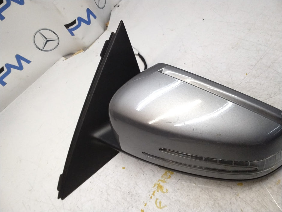 MERCEDES C-CLASS  W204 PASSENGER SIDE WING MIRROR A3167411 GREY FMM17