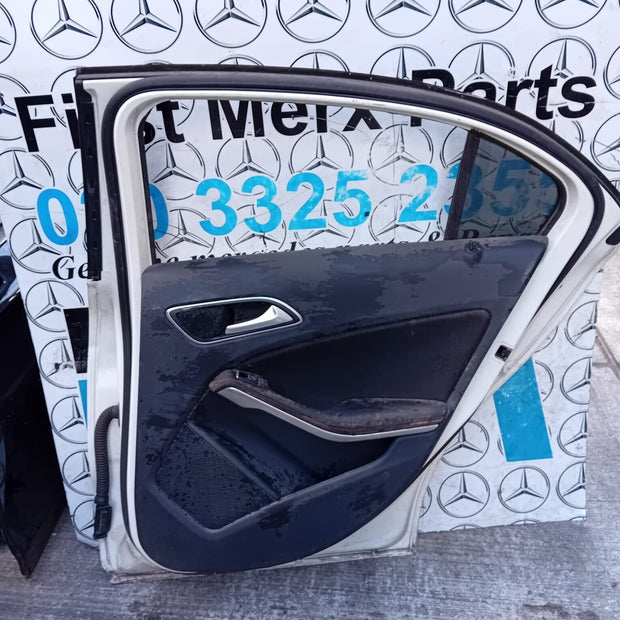 MERCEDES BENZ A-CLASS  W176  DRIVER SIDE REAR DOOR ( OFF SIDE REAR )