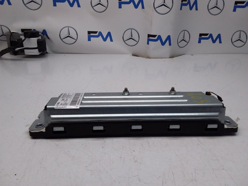 2017 MERCEDES BENZ C-CLASS W205 DRIVER SIDE KNEE AIRBAG A2058601600 FM00337