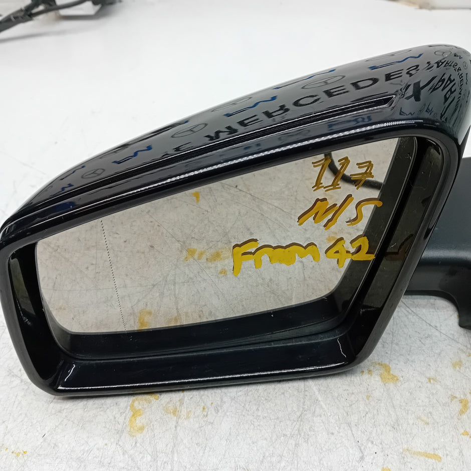 MERCEDES BENZ  CLA-CLASS  W117 PASSENGER SIDE WING MIRROR BLACK FMM42