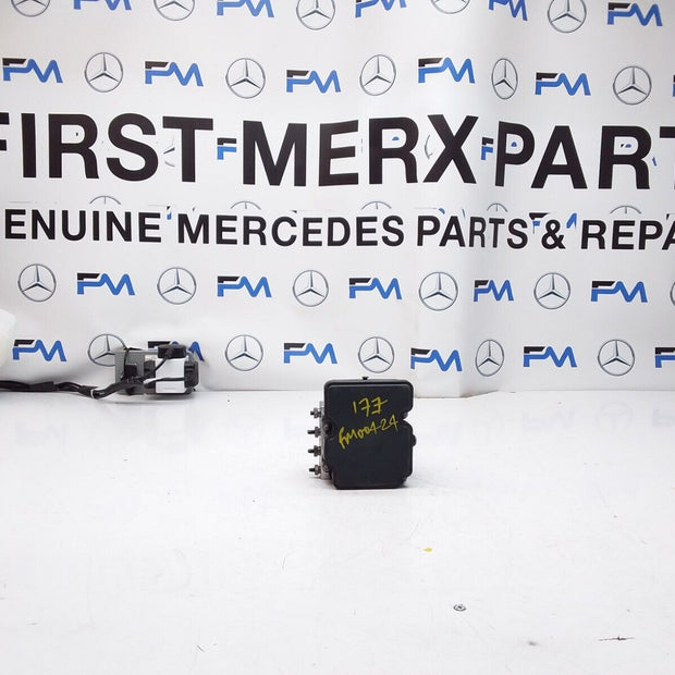 MERCEDES A-CLASS W177 ABS PUMP MODULE CONTROL UNIT A1779007805 FM00424