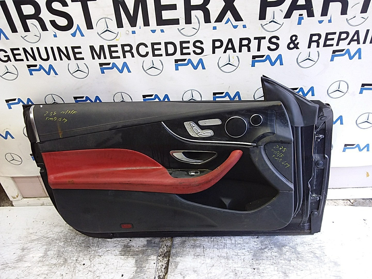 MERCEDES E-CLASS C238 PASSENGER FRONTDOOR NSF BLACK 2006 ONWARDS COMPLETE FMD619