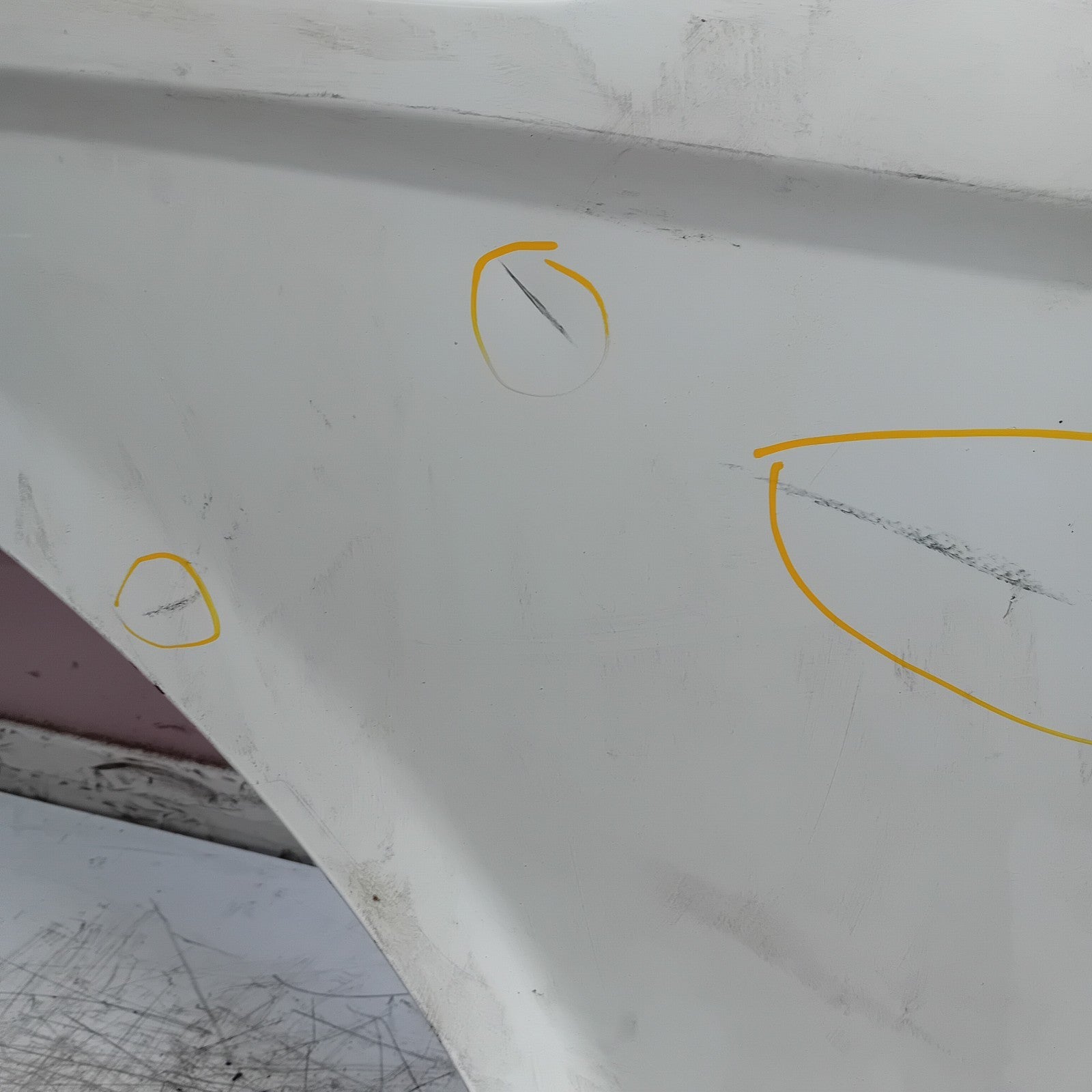 MERCEDES C-CLASS W204 SLN DRIVER REAR DOOR OSR WHITE 2009-2014 FMD437