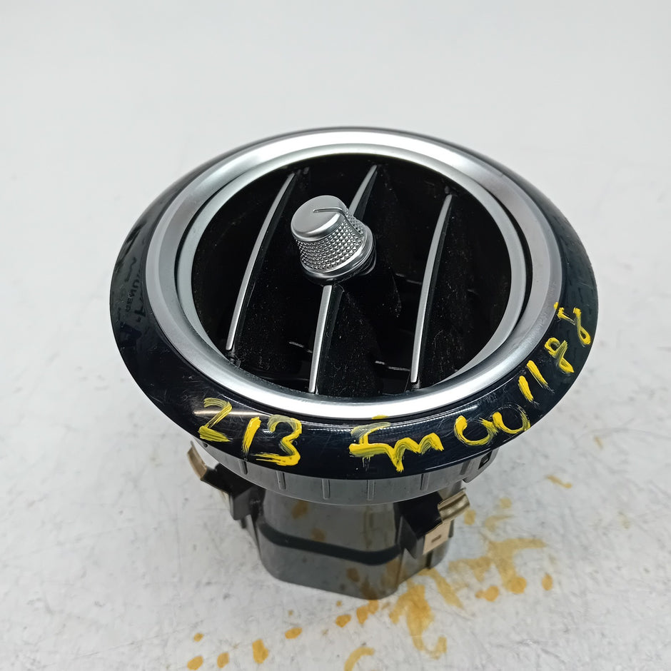 MERCEDES BENZ E-CLASS W213 DASHBOARD AIR VENT 2016-20 A2138308000 FM001188