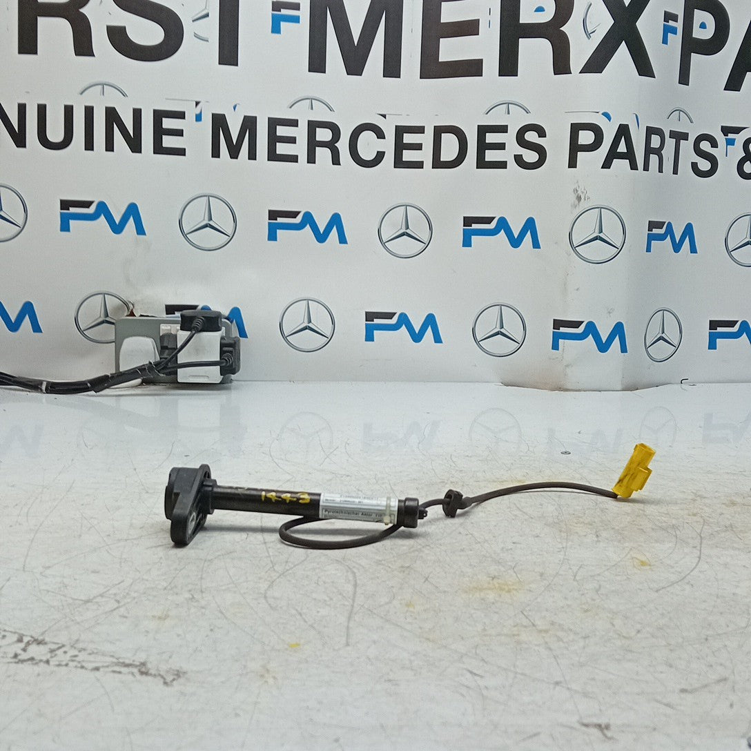 MERCEDES E CLASS W213 BONNET PEDESTRIAN ACTUATOR A2139062201 2017 FM001443