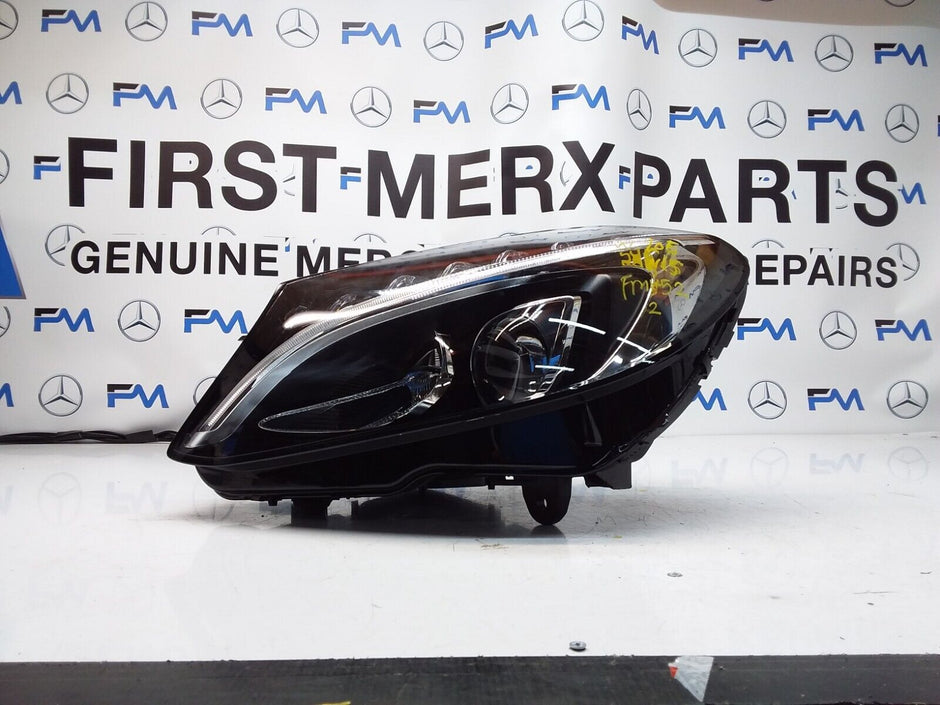 2018 MERCEDES C-CLASS W205 N/S PASSENGER HEADLIGHT A2059062504 FMH52 LED HIGH