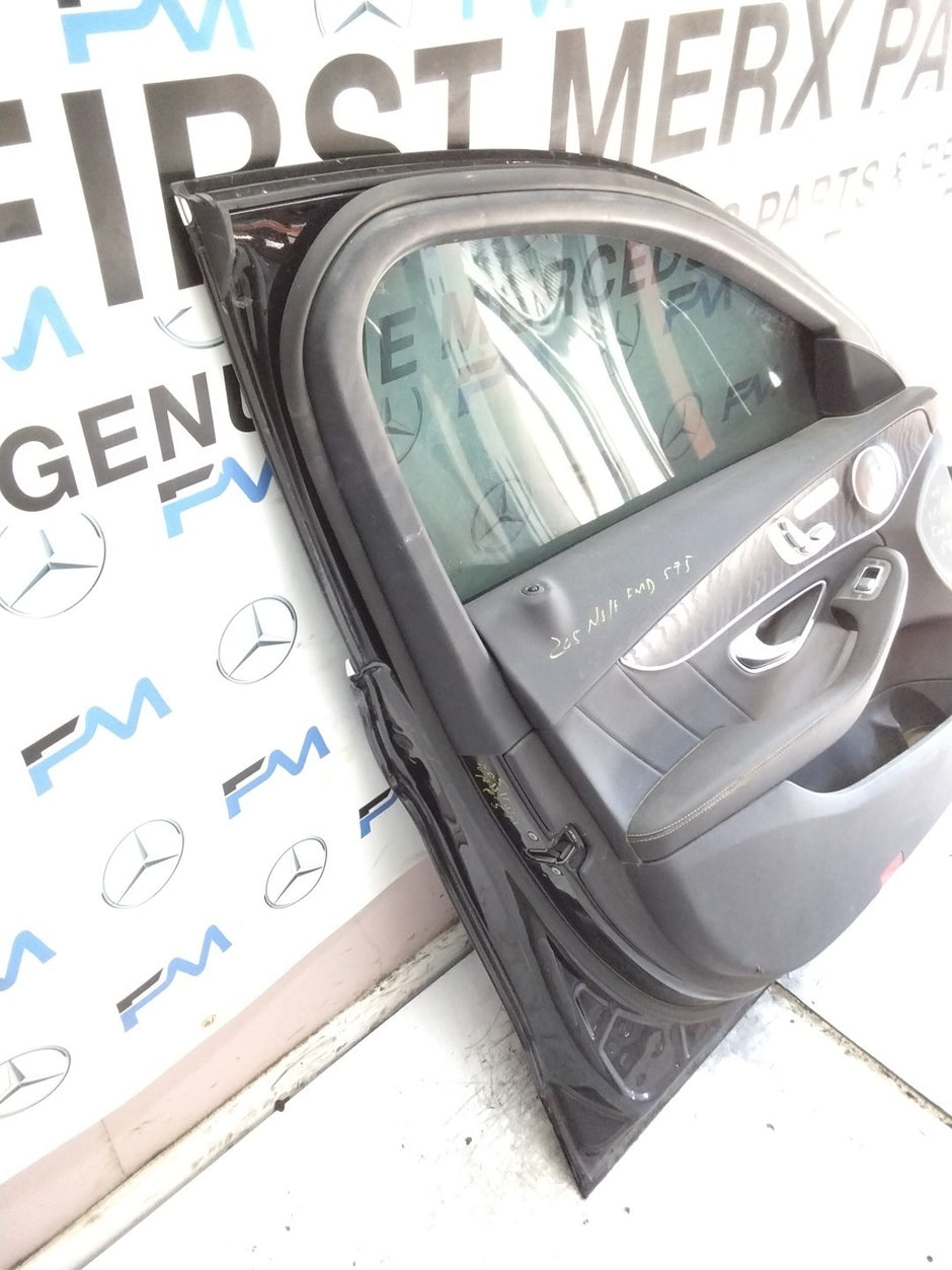 MERCEDES C-CLS W205 SLN PASSENGER FRONTDOOR NSF BLACK 2014-2021 COMPLETE FMD575