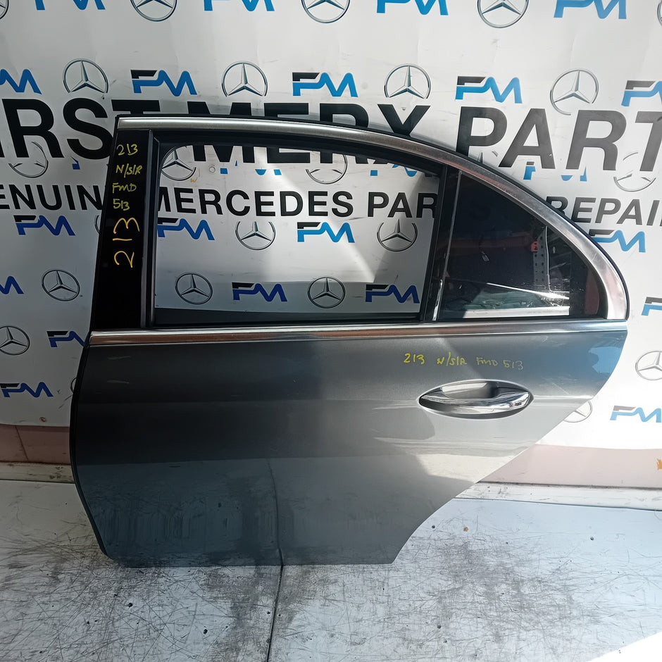 MERCEDES E-CLASS W213 PASSENGER REAR DOOR NSR 2016 ON GREY COMPLETE  FMD513