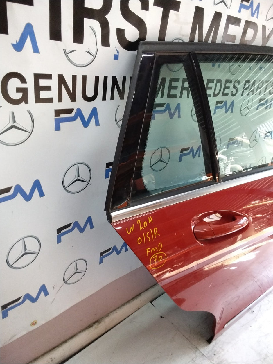 MERCEDES ESTATE C-CLASS W204 DRIVER  REAR DOOR O/S/R  RED & BLACK 2008-14 FMD70