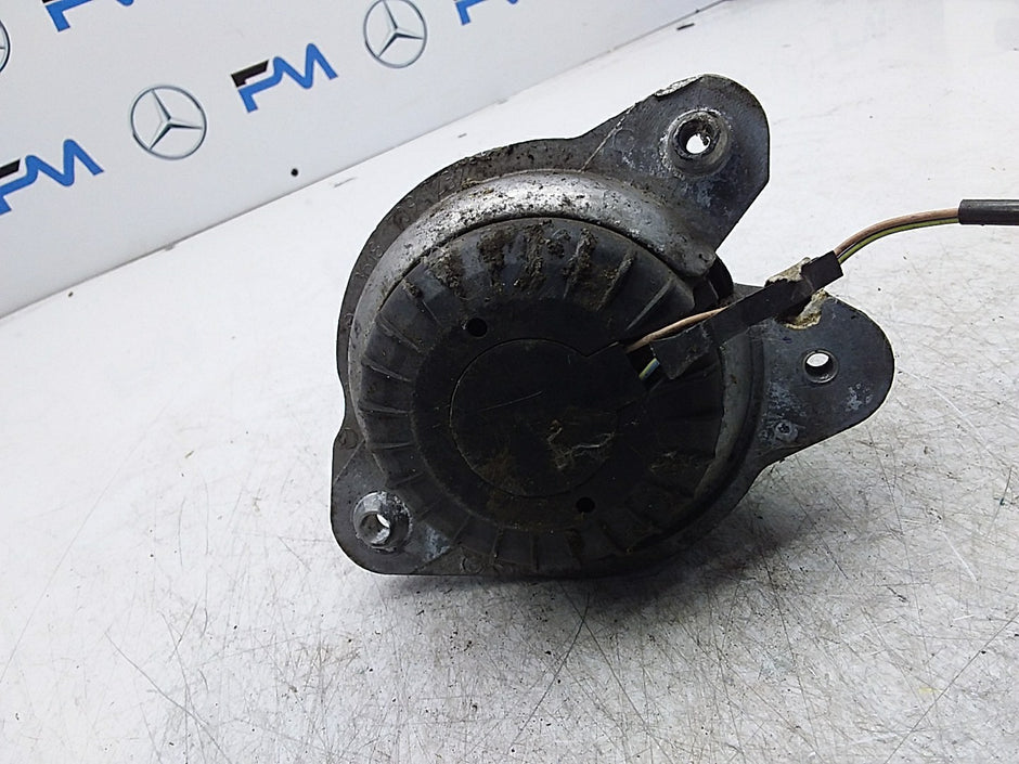 MERCEDES BENZ  S-CLASS W222  ENGINE MOUNT LEFT NS A2222407517 FMR326 (DAMAGED)