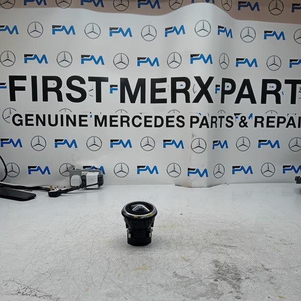 MERCEDES BENZ A-CLASS W176 DASHBOARD AIR VENT 2015 A1768300354 FM001510