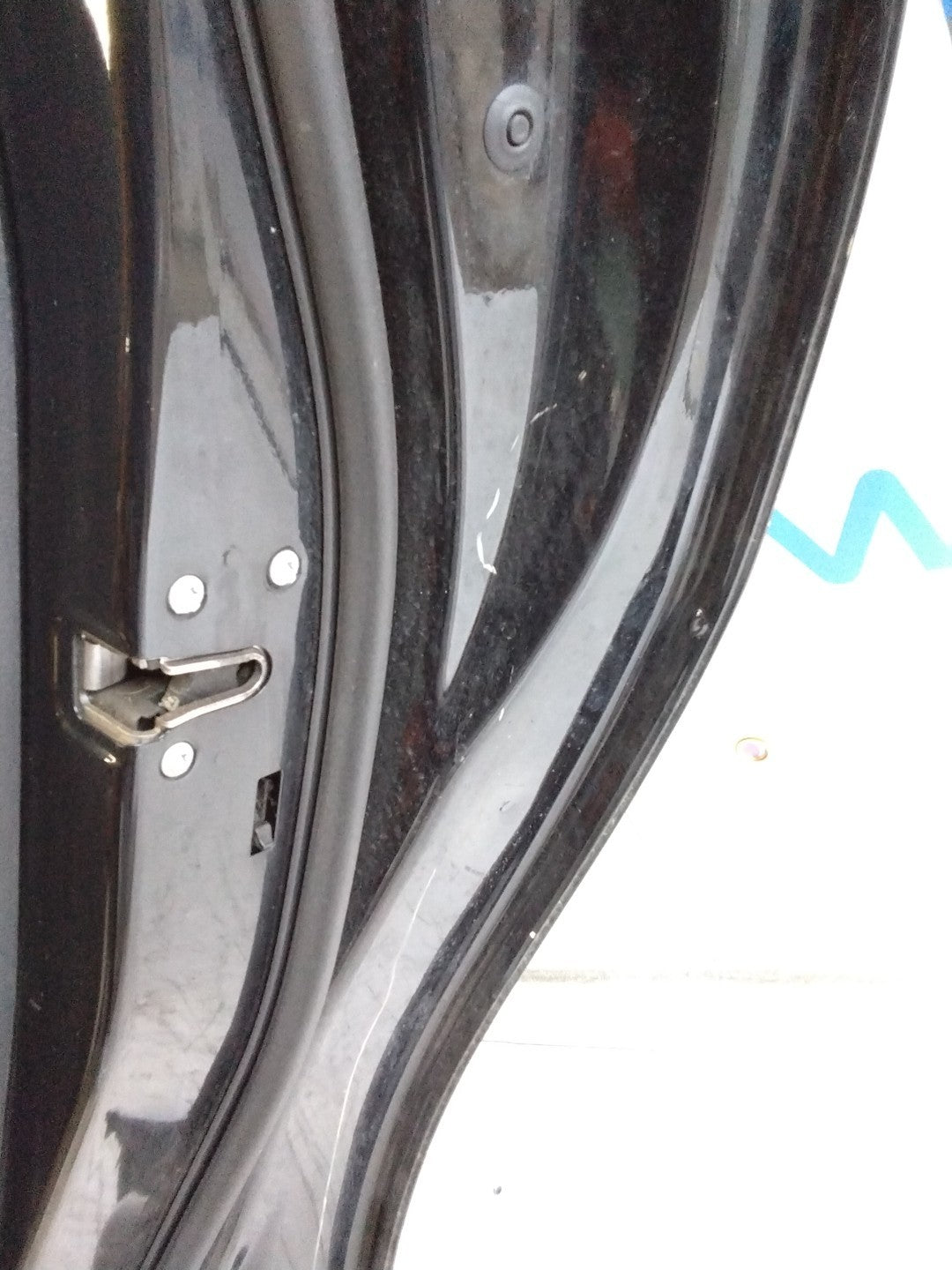 MERCEDES BENZ  A-CLASS W176 DRIVER SIDE REAR DOOR O/S/R COMPLETE BLACK FMD93