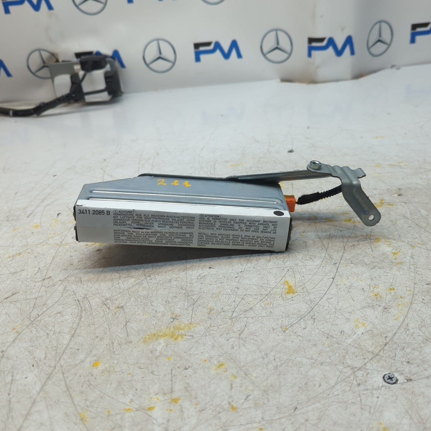 MERCEDES  S-CLASS W222 DRIVER REAR SIDE  AIRBAG MODULE A2228604402 FM001421