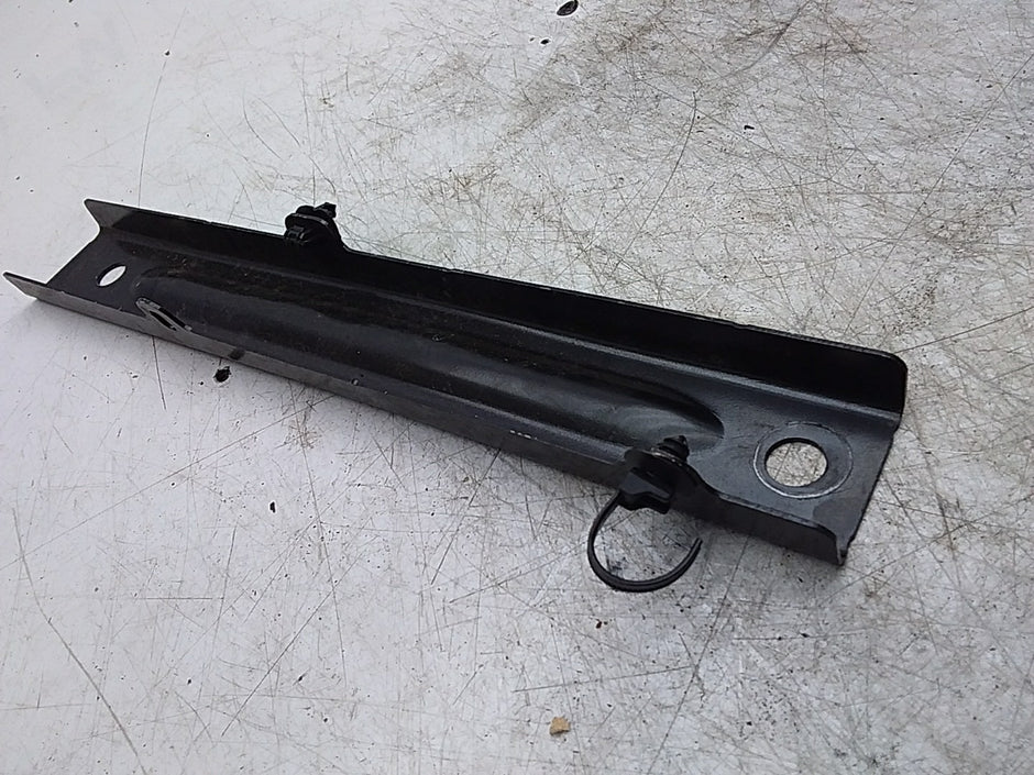MERCEDES BENZ  C-CLASS W206 FRONT LEFT CROSSBAR A2066280300 FMR208