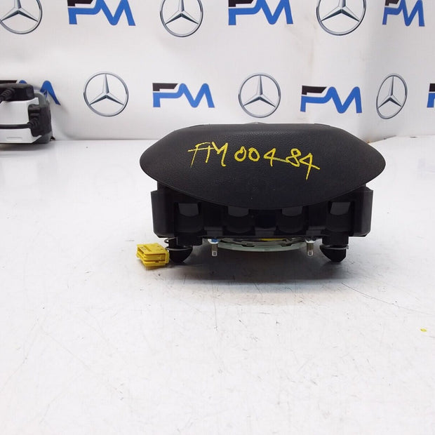 MERCEDES C-CLASS W205 STEERING WHEEL AIRBAG 308998798162-AD FM00484